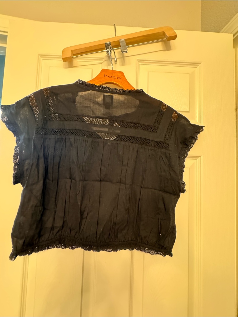 New- GAP ruffle Black Lace-Trim Button Front Blouse - Picture 5 of 7